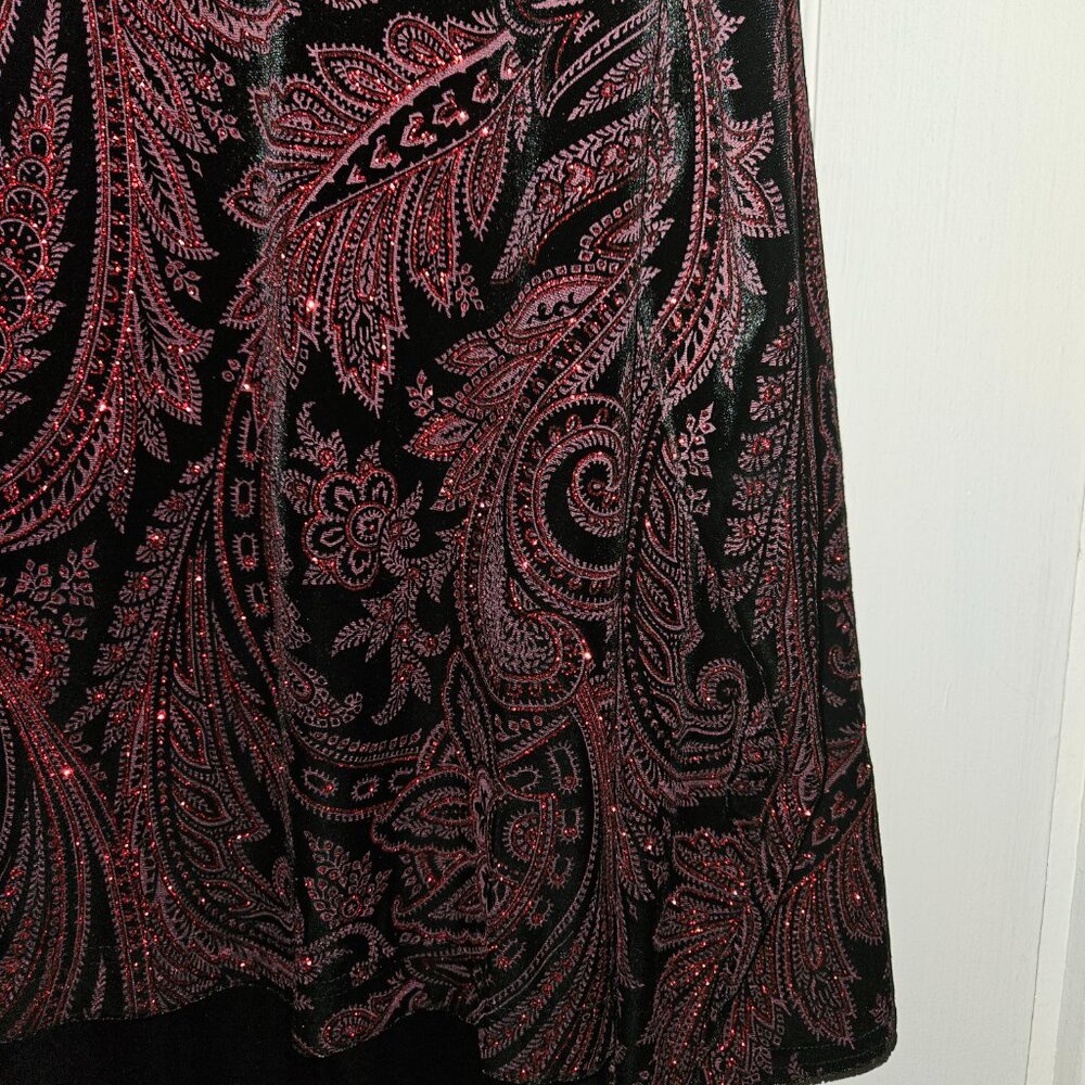 Sheri Martin Size 18 Evening 2 Piece Red Paisley Jacket & Black dress Velvet - Picture 13 of 14